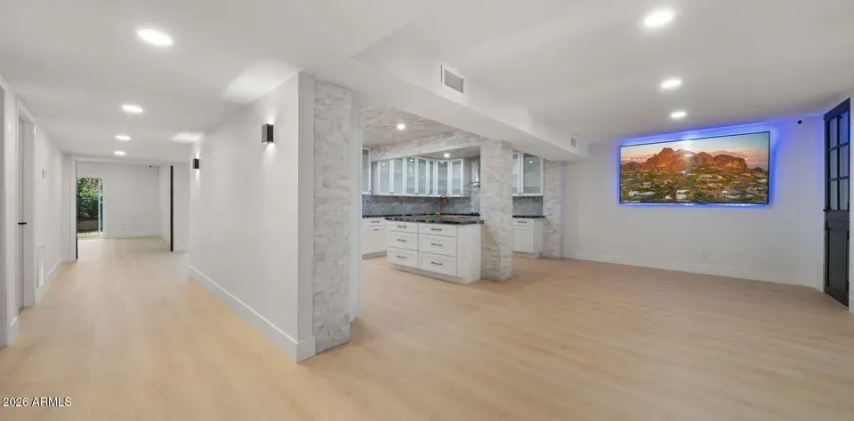 4 Bed 4 Bath Established Multi-Level Townhouse in Scottsdale, AZ - 4