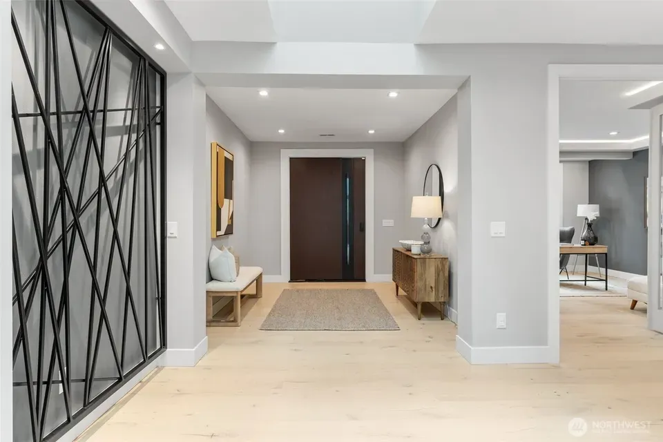 4 Bed 4 Bath Modern Architectural Estate in Bellevue, WA - 4