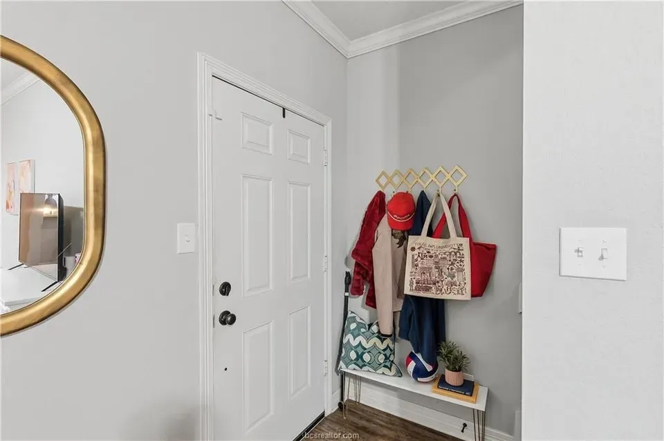 4 Bed 4 Bath Modern Contemporary Residence in College Station, TX - 4