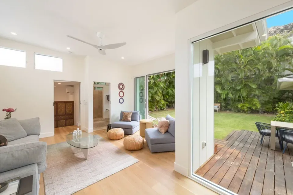 4 Bed 4 Bath Modern Contemporary Residence in Kailua, HI - 2