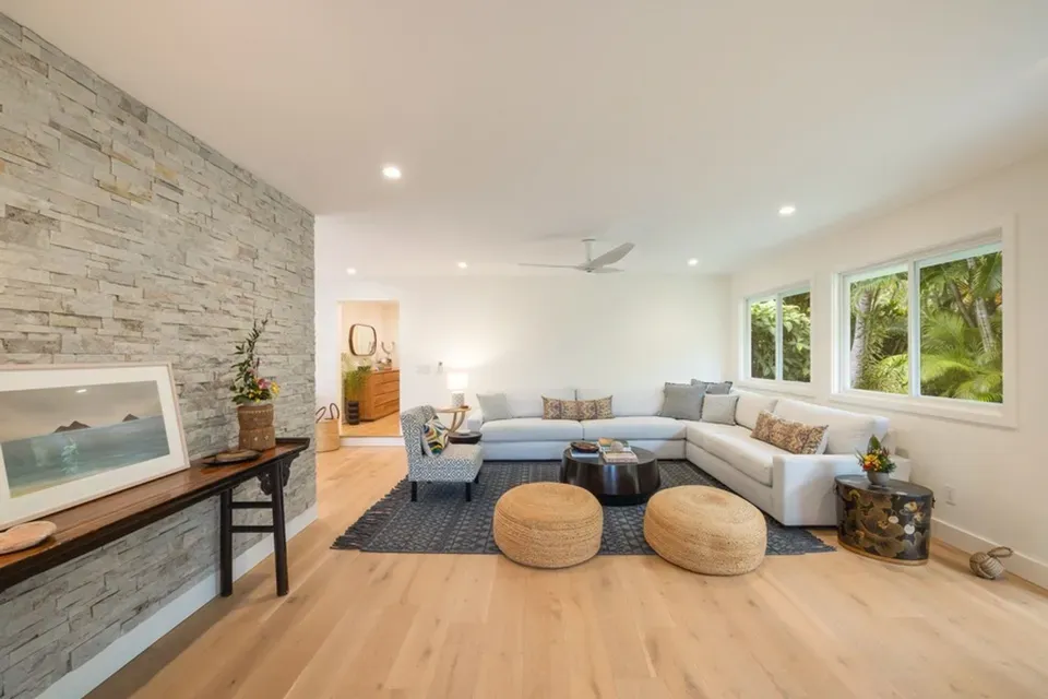 4 Bed 4 Bath Modern Contemporary Residence in Kailua, HI - 4