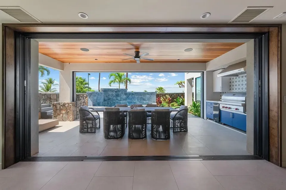 4 Bed 4 Bath Modern Contemporary Residence in Maui, HI - 3