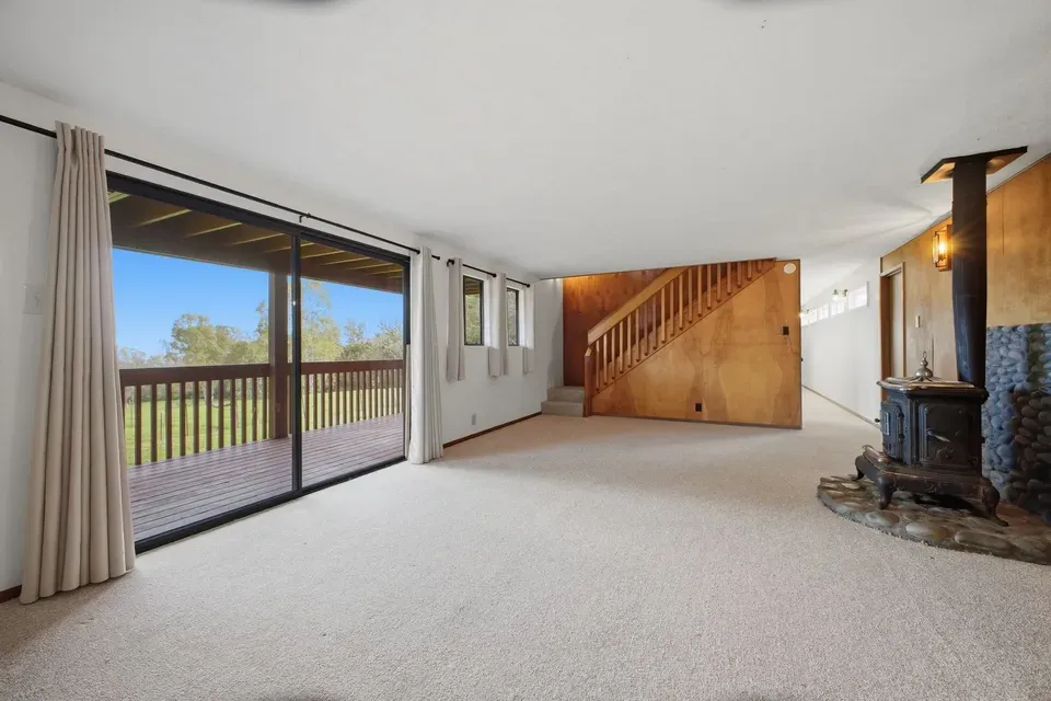 4 Bed 4 Bath Modern Contemporary Residence in Maui, HI - 4