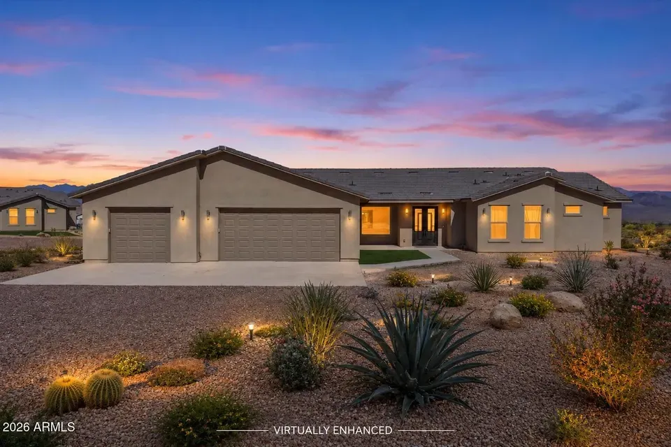 4 Bed 4 Bath Modern Contemporary Residence in Scottsdale, AZ - 1