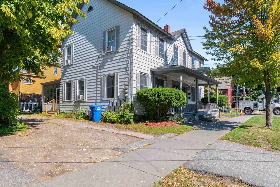 4 Bed 4 Bath Multi-Unit Residential Property in Burlington, VT - 3