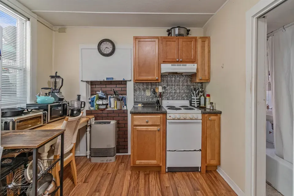 4 Bed 4 Bath Multi-Unit Residential Property in Burlington, VT - 5