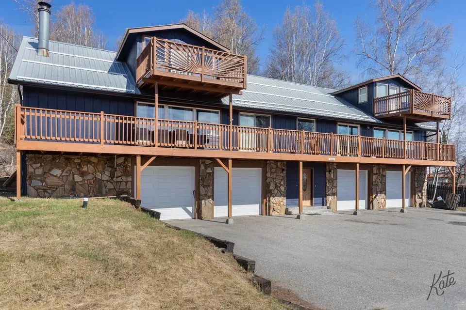 4 Bed 4 Bath Multi-Unit Residential Property in Fairbanks, AK