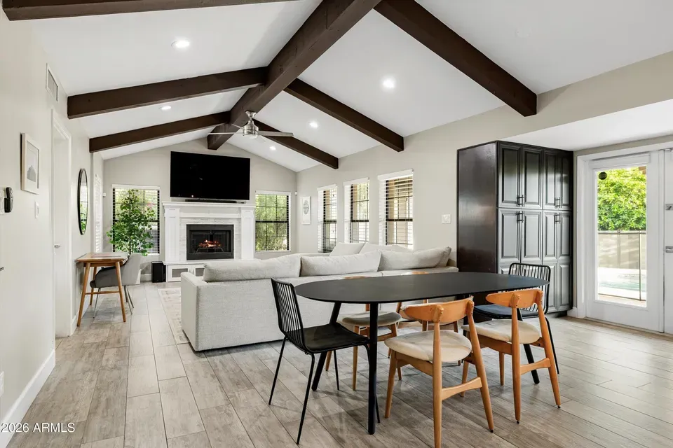 4 Bed 4 Bath Traditional Suburban Family Home in Scottsdale, AZ - 5