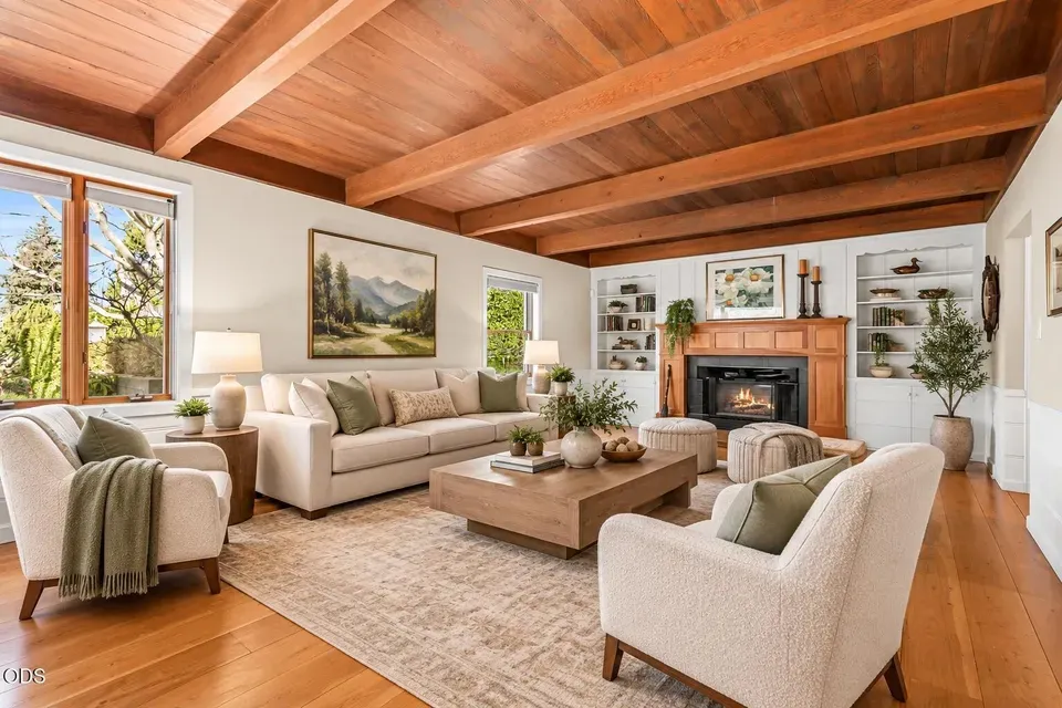 4 Bed 5 Bath Classic Historic Era Home in Medford, OR - 3