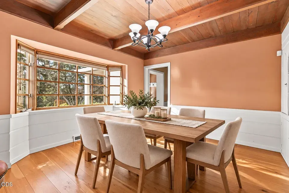 4 Bed 5 Bath Classic Historic Era Home in Medford, OR - 4