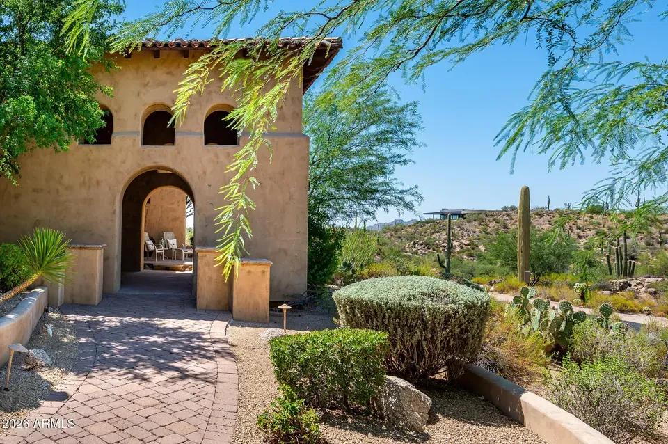4 Bed 5 Bath Established Contemporary Home in Scottsdale, AZ - 5