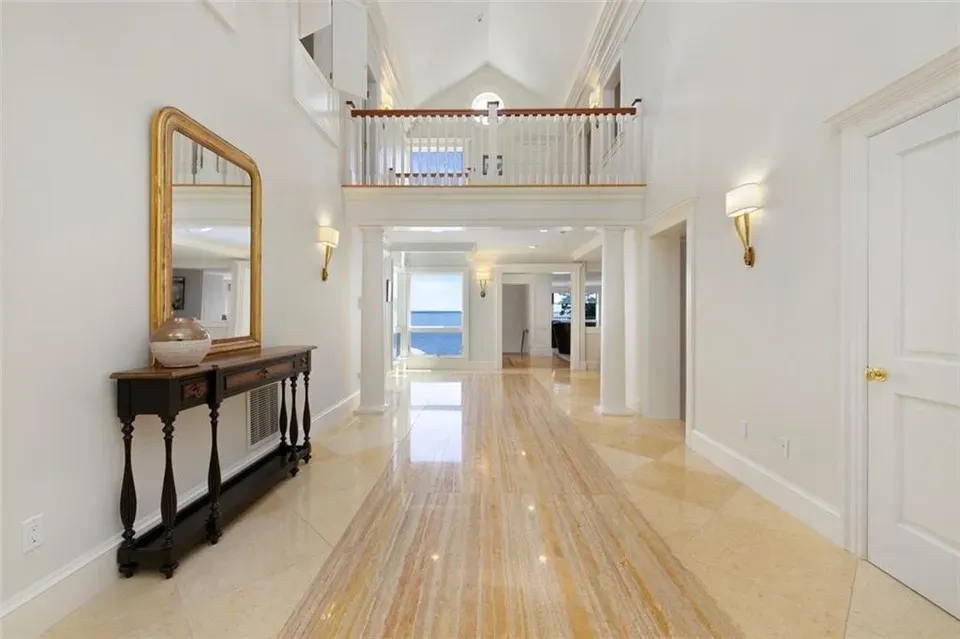 4 Bed 5 Bath Established Mid-Century Residence in Warwick, RI - 3