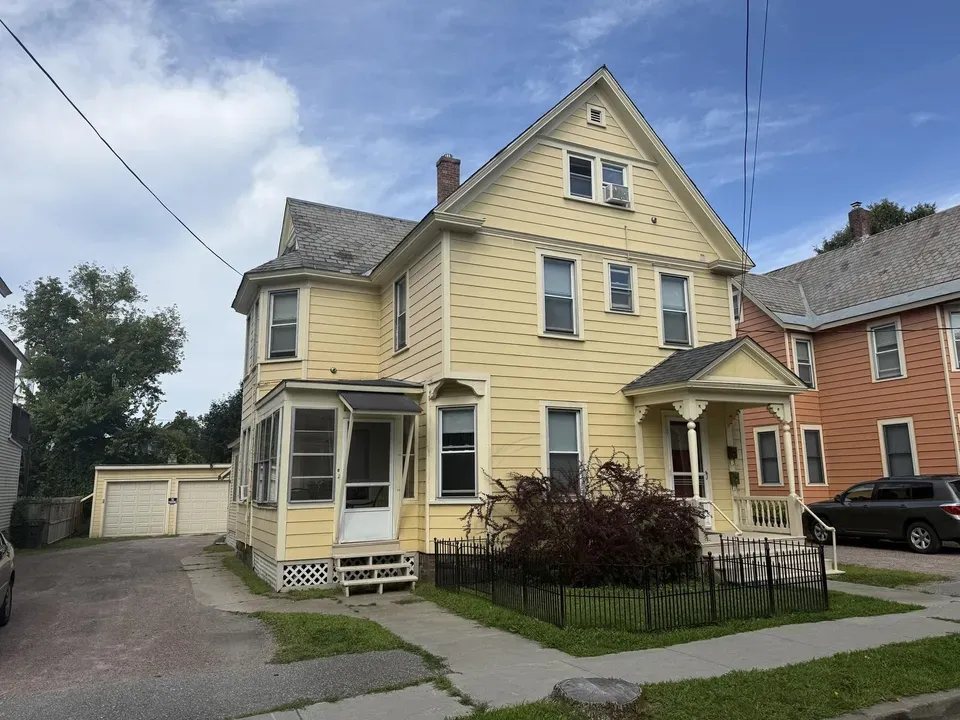 4 Bed 5 Bath Multi-Unit Residential Property in Burlington, VT