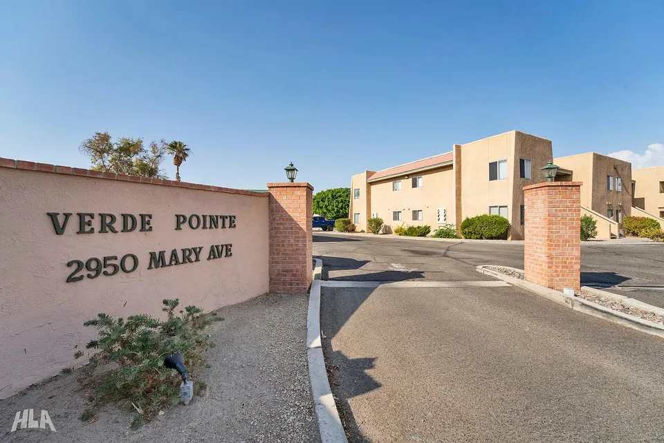 Condo at 2950 S Mary Ave, Yuma - Hero