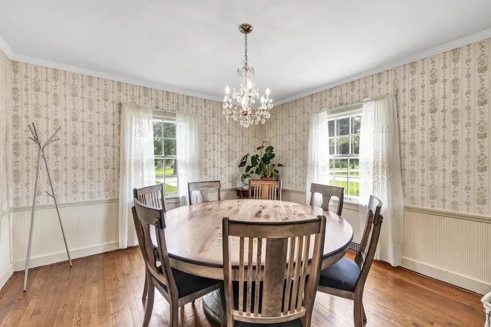 5 Bed 2 Bath Classic Historic Era Home in Green Bay, WI - 3
