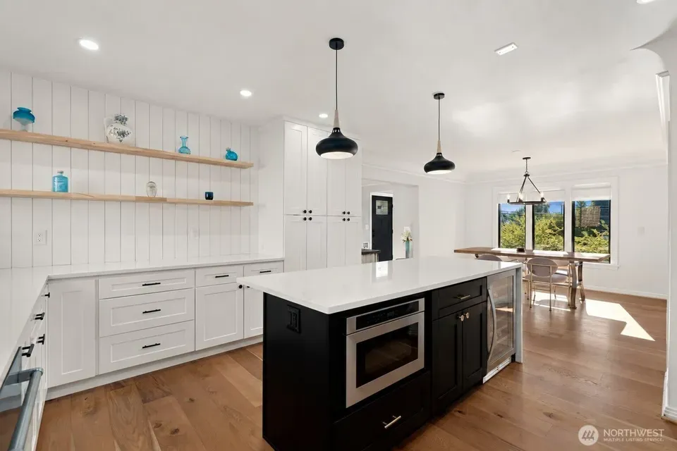 5 Bed 2 Bath Classic Historic Era Home in Seattle, WA - 5