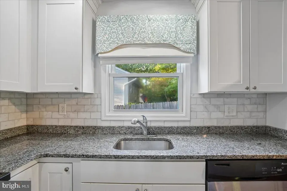 5 Bed 2 Bath Established Mid-Century Residence in Annapolis, MD - 5
