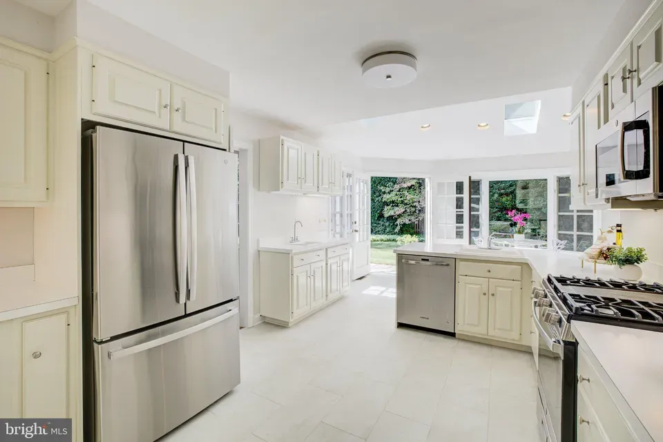 5 Bed 2 Bath Established Mid-Century Residence in Bethesda, MD - 5
