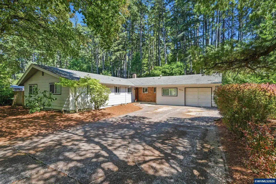 5 Bed 2 Bath Established Mid-Century Residence in Corvallis, OR