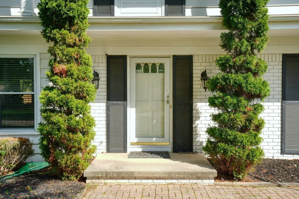 5 Bed 2 Bath Established Mid-Century Residence in Lansing, MI - 3