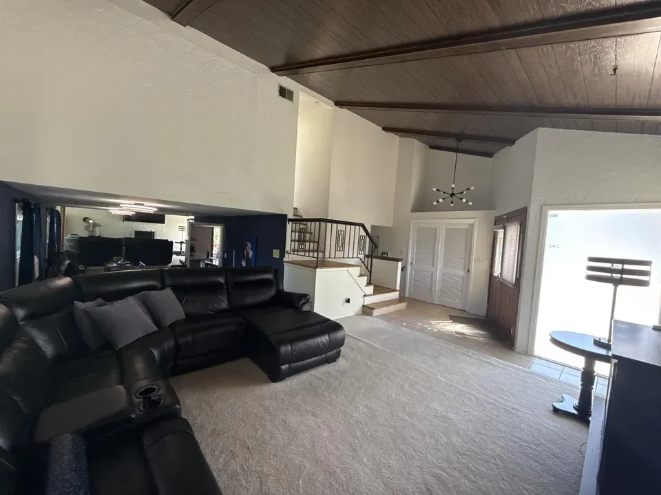 5 Bed 2 Bath Established Mid-Century Residence in Milwaukee, WI - 4