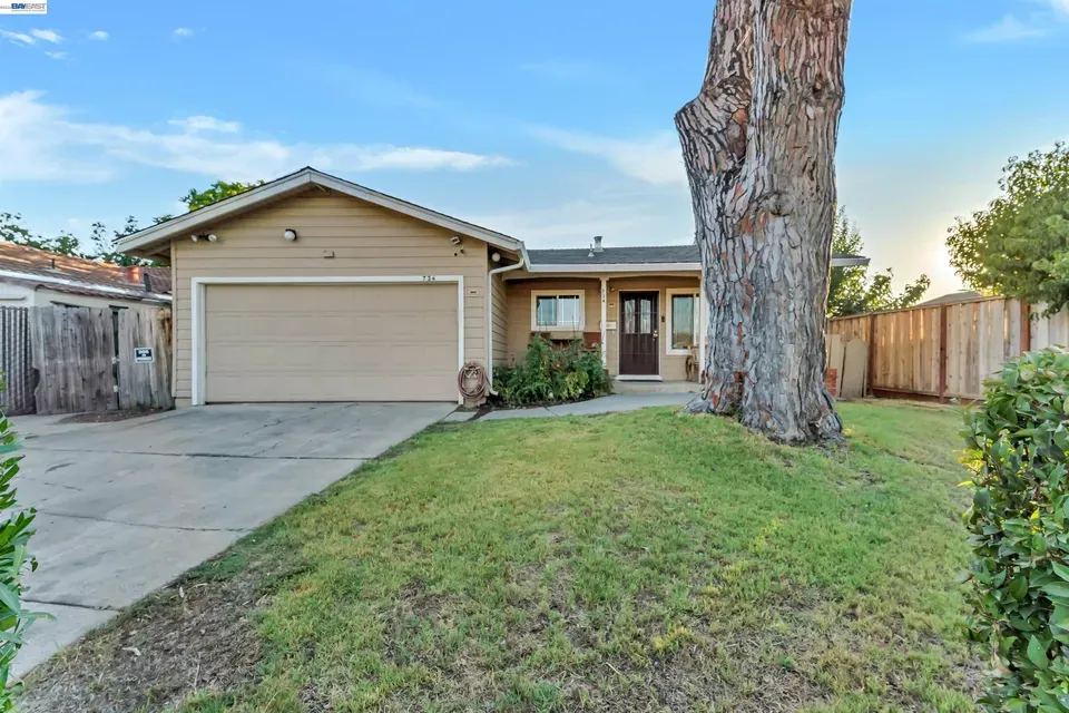 5 Bed 2 Bath Established Mid-Century Residence in San Jose, CA - 2