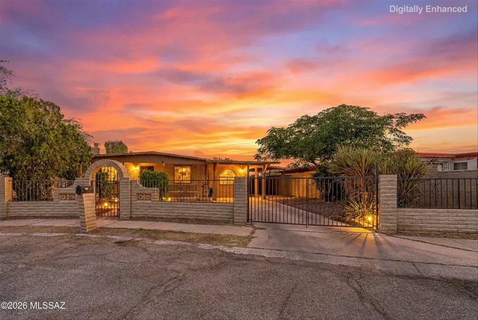 5 Bed 2 Bath Established Mid-Century Residence in Tucson, AZ - 2