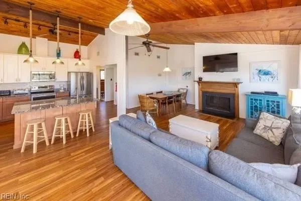 5 Bed 2 Bath Established Mid-Century Residence in Virginia Beach, VA - 4