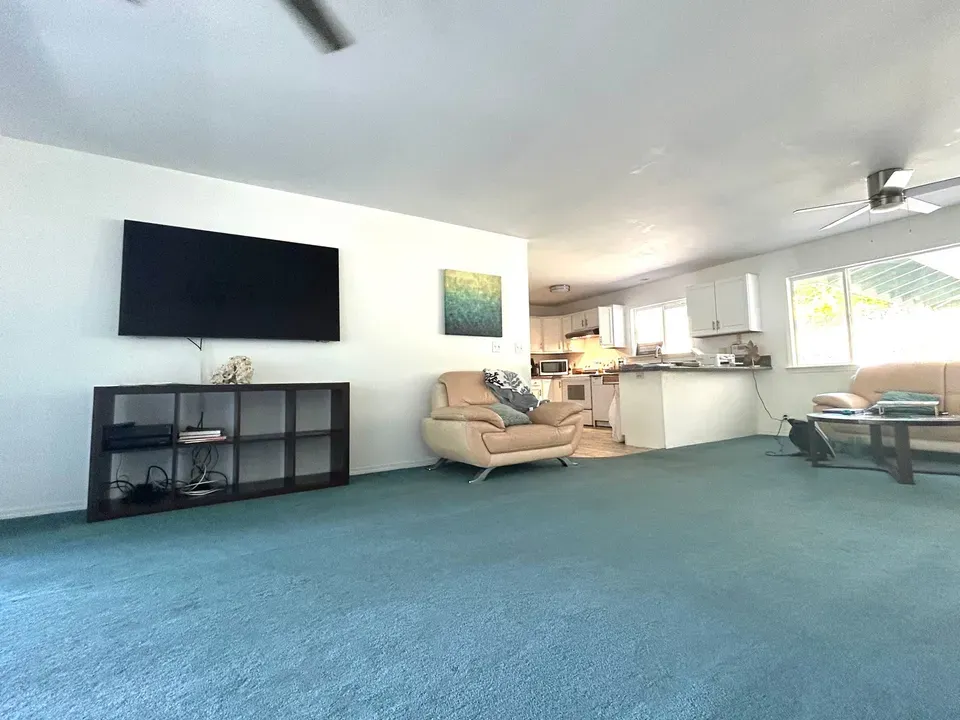 5 Bed 2 Bath Established Multi-Level Townhouse in Kailua, HI - 5