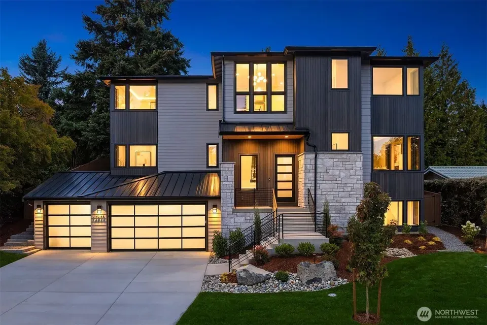 5 Bed 2 Bath Modern Architectural Estate in Bellevue, WA - 1