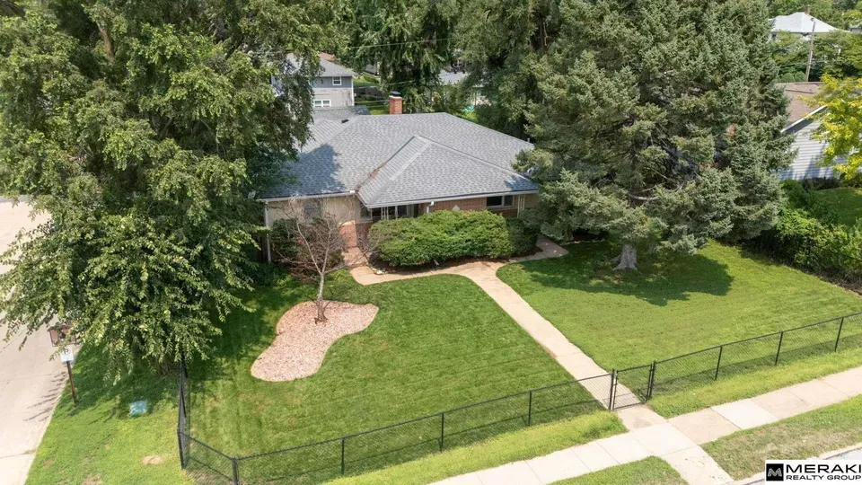 5 Bed 2 Bath Multi-Unit Residential Property in Omaha, NE - 1
