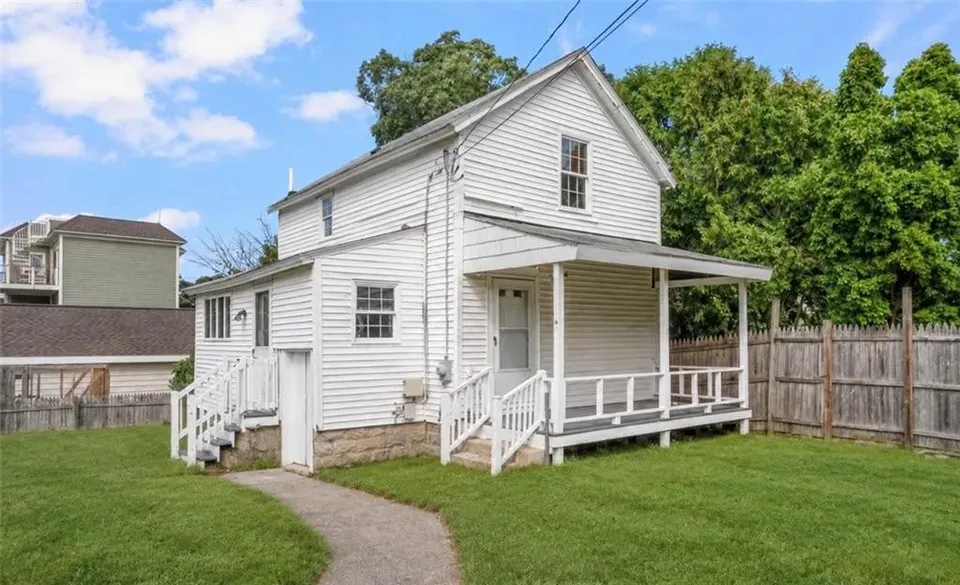 5 Bed 2 Bath Multi-Unit Residential Property in Warwick, RI - 3