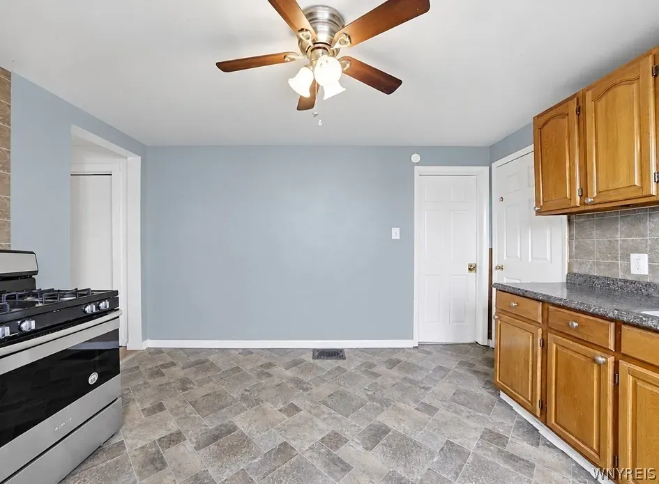 5 Bed 2 Bath Urban Residential Condo in Buffalo, NY - 2