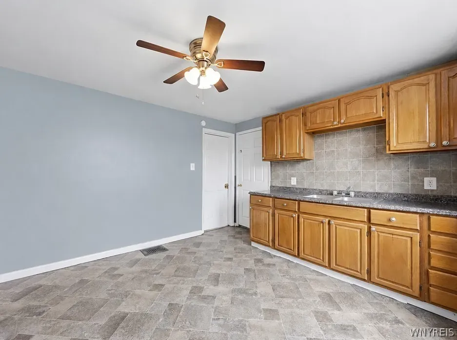 5 Bed 2 Bath Urban Residential Condo in Buffalo, NY - 3
