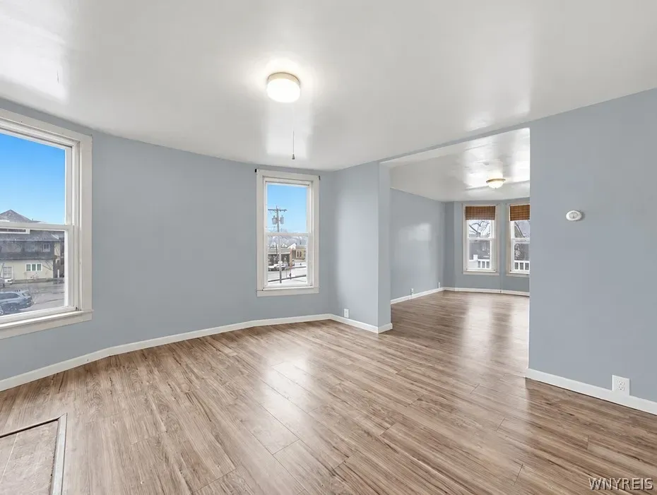 5 Bed 2 Bath Urban Residential Condo in Buffalo, NY - 5