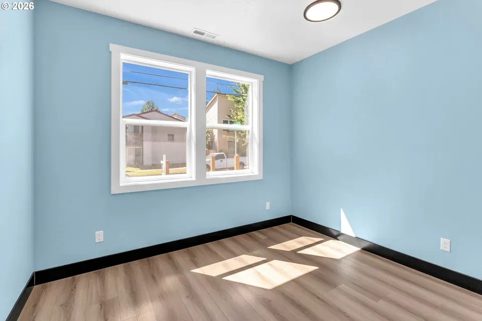 5 Bed 3 Bath Classic Historic Era Home in Hillsboro, OR - 5