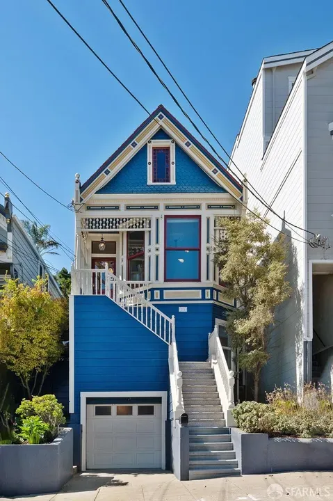 5 Bed 3 Bath Classic Historic Era Home in San Francisco, CA - 2