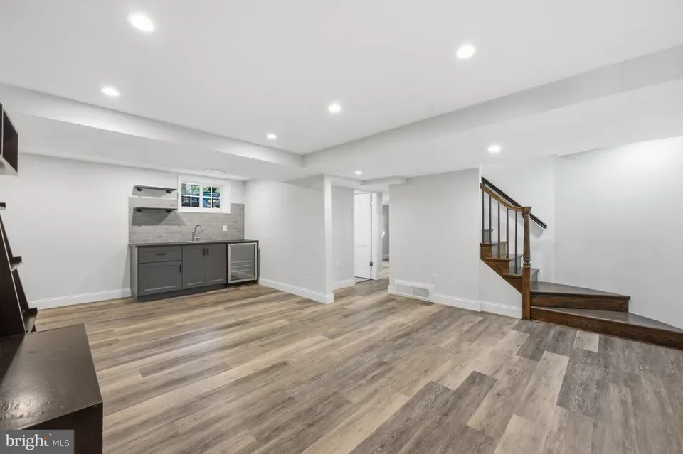 5 Bed 3 Bath Classic Historic Era Home in Washington, DC - 4