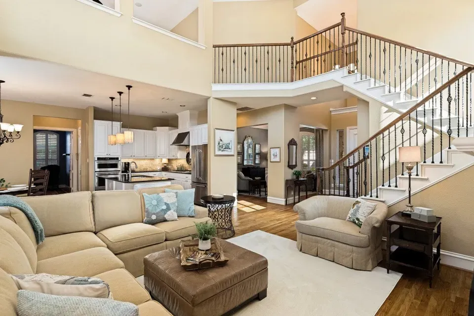 5 Bed 3 Bath Established Contemporary Home in Allen, TX - 4