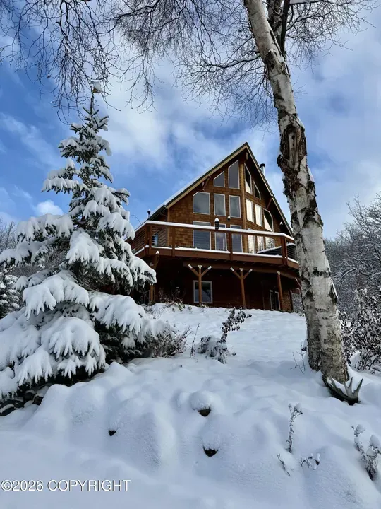 5 Bed 3 Bath Established Contemporary Home in Anchorage, AK - 4