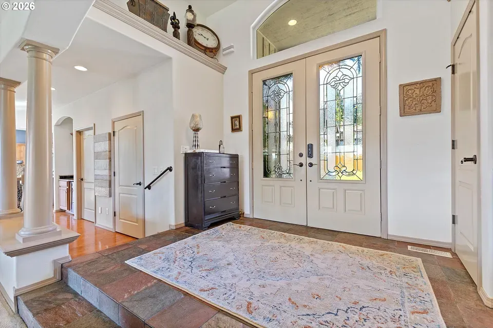 5 Bed 3 Bath Established Contemporary Home in Hillsboro, OR - 3