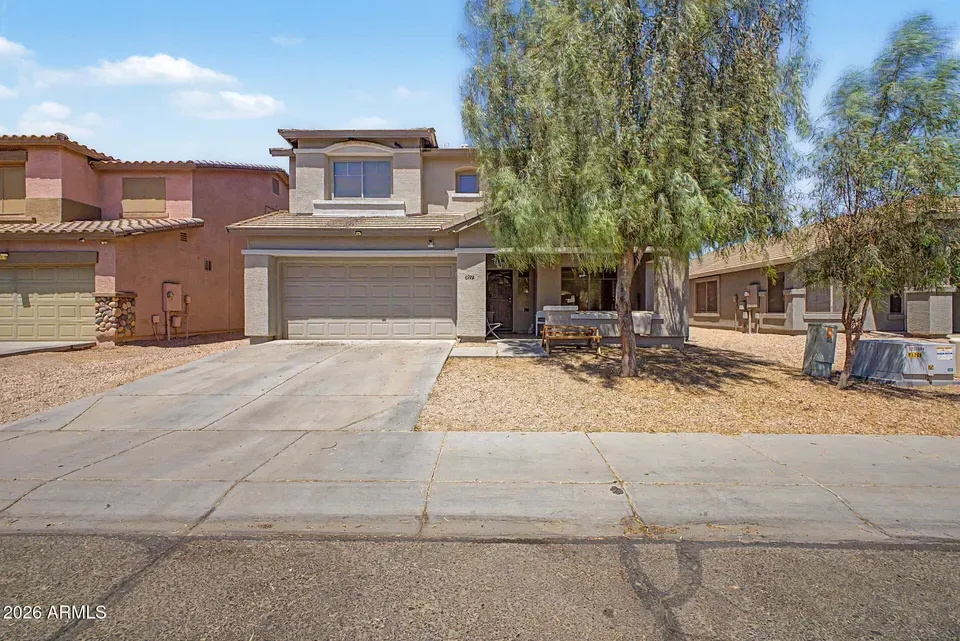 5 Bed 3 Bath Established Contemporary Home in Phoenix, AZ - 4