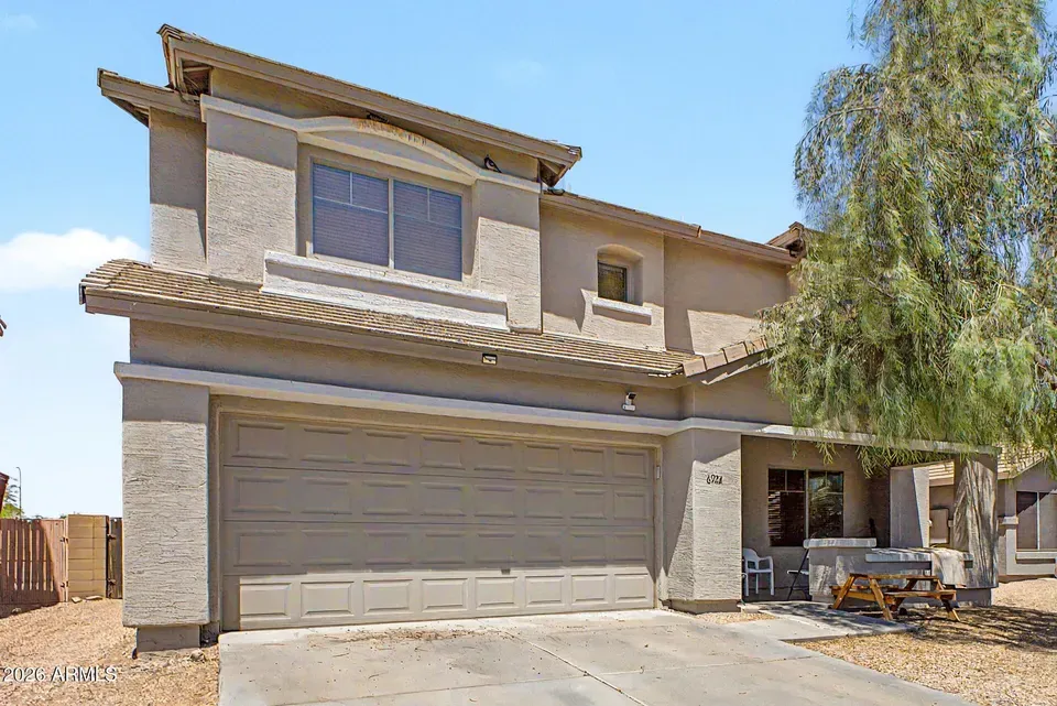 5 Bed 3 Bath Established Contemporary Home in Phoenix, AZ - 5