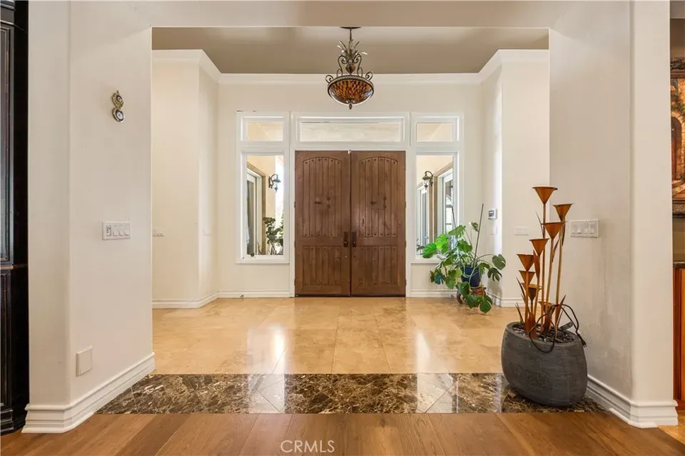 5 Bed 3 Bath Established Contemporary Home in Temecula, CA - 5