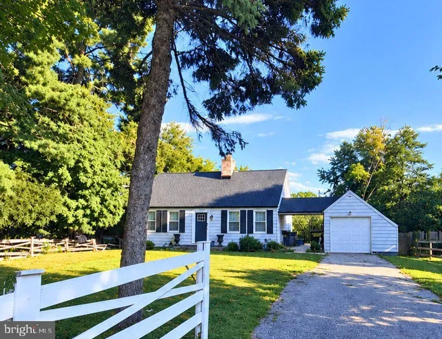 5 Bed 3 Bath Established Mid-Century Residence in Baltimore, MD - 1