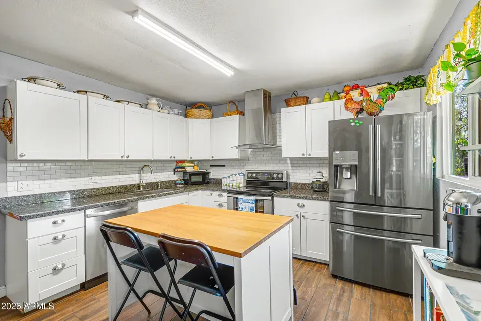 5 Bed 3 Bath Established Mid-Century Residence in Mesa, AZ - 3