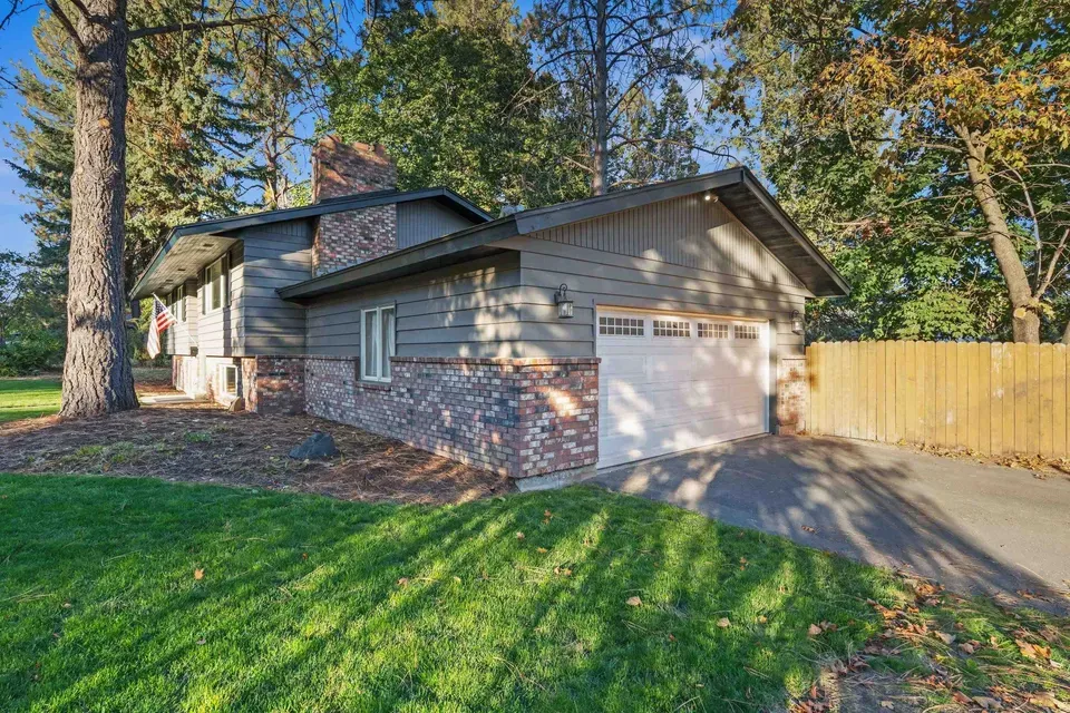 5 Bed 3 Bath Established Mid-Century Residence in Spokane, WA - 3