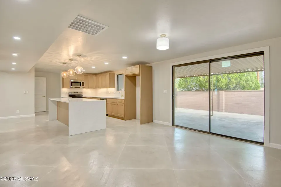 5 Bed 3 Bath Established Mid-Century Residence in Tucson, AZ - 5