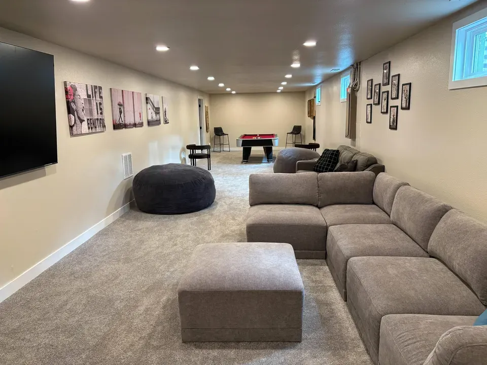5 Bed 3 Bath Modern Contemporary Residence in Coeur d Alene, ID