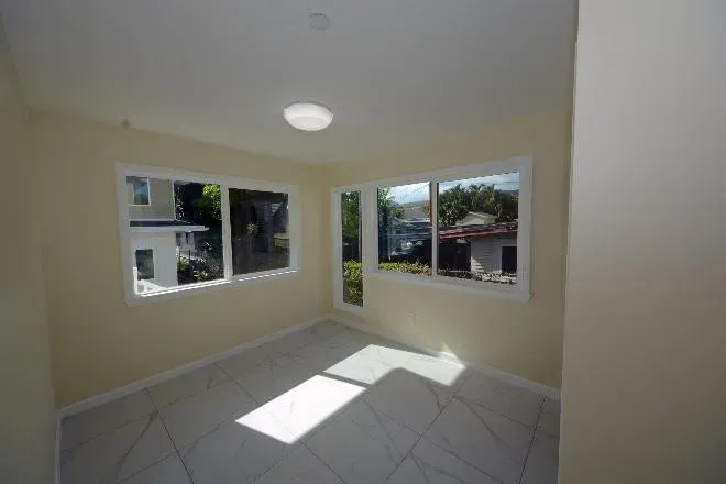 5 Bed 3 Bath Modern Contemporary Residence in Honolulu, HI - 3